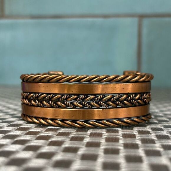 FIRM** Vintage Solid Copper Cuff Bracelet Unisex Arrow Pattern Thick Magnet - Picture 2 of 8